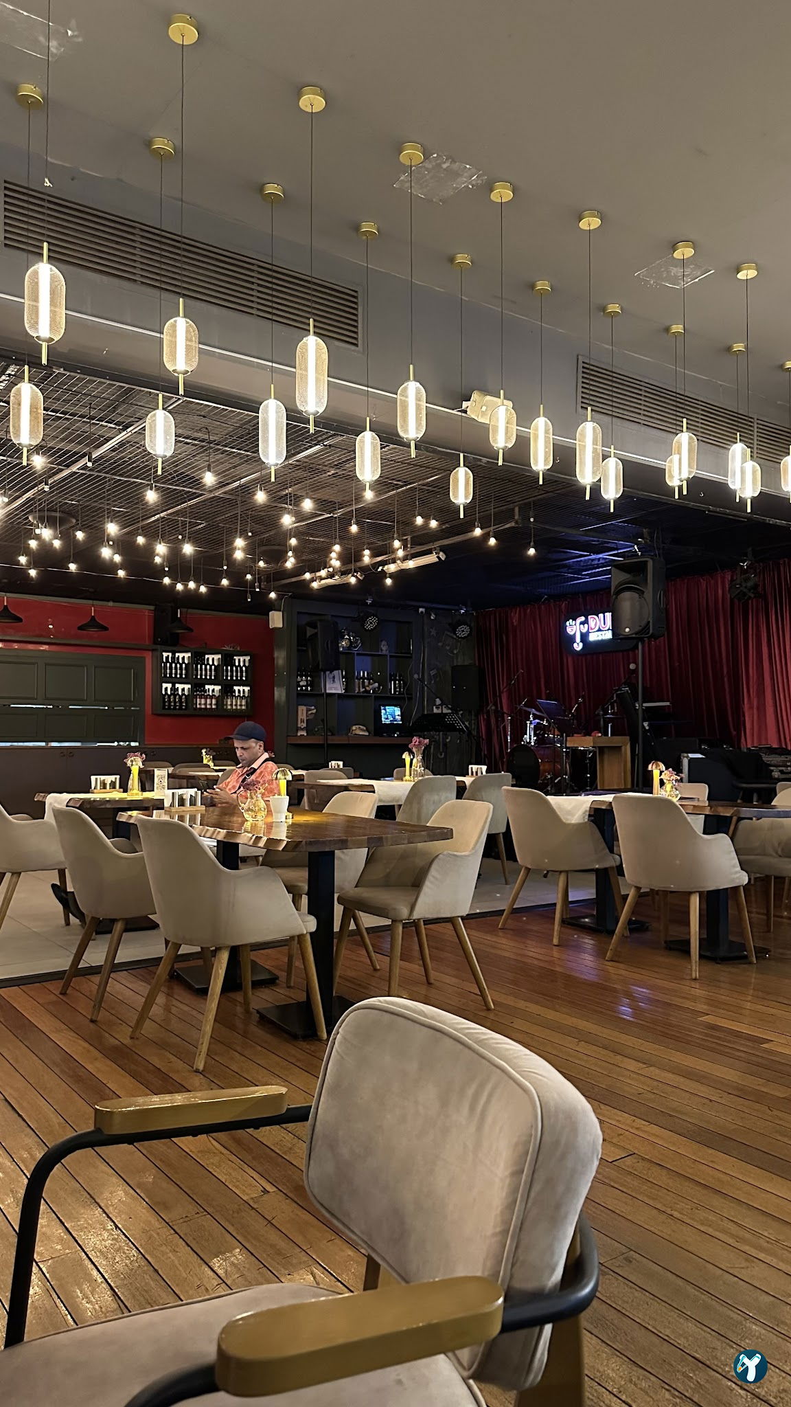 Dudu Restaurant