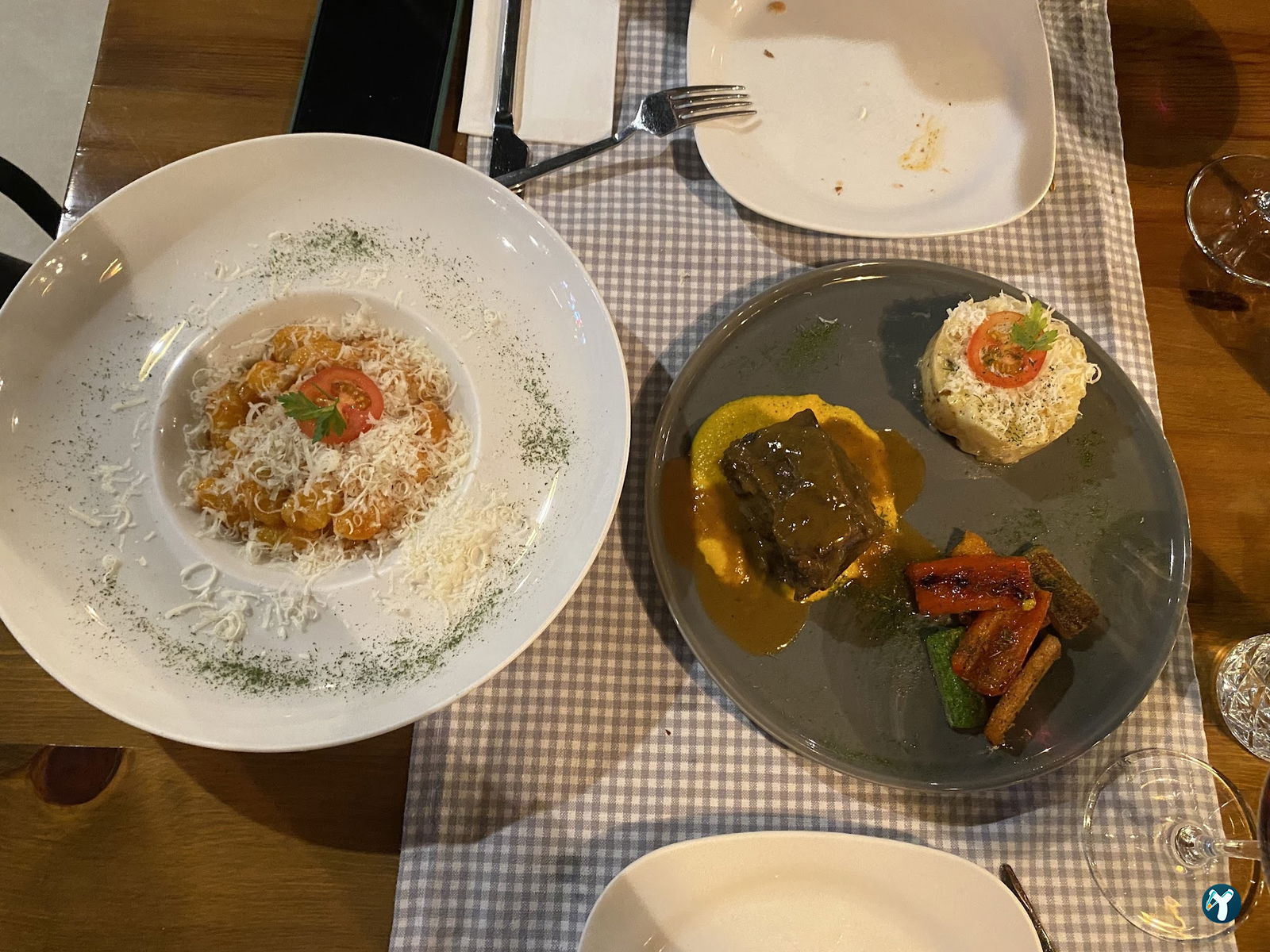 Dudu Restaurant