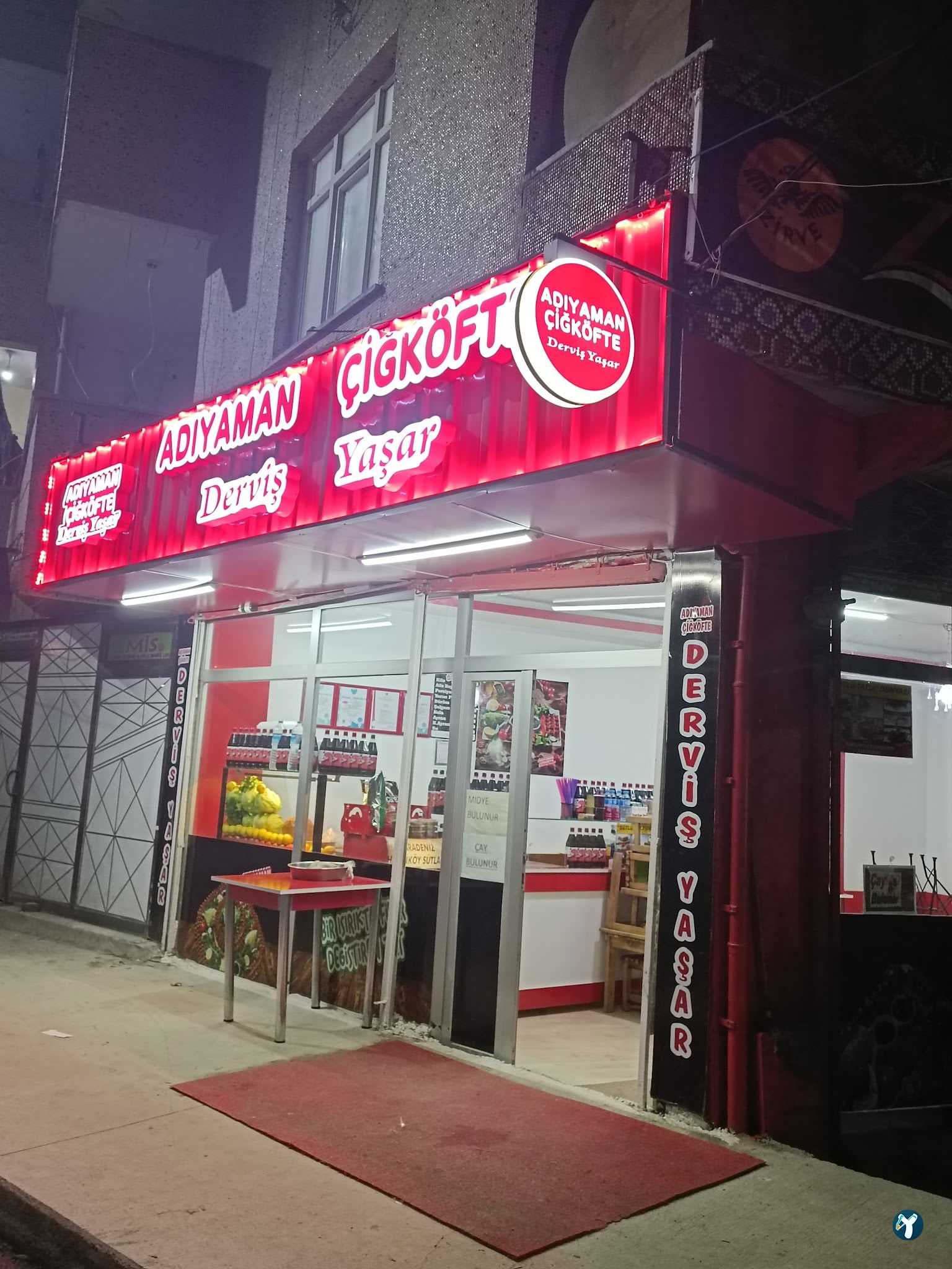 Adiyaman Çi̇ğköfteci̇si̇ Taşoluk Dervi̇ş Yaşar Osman Usta