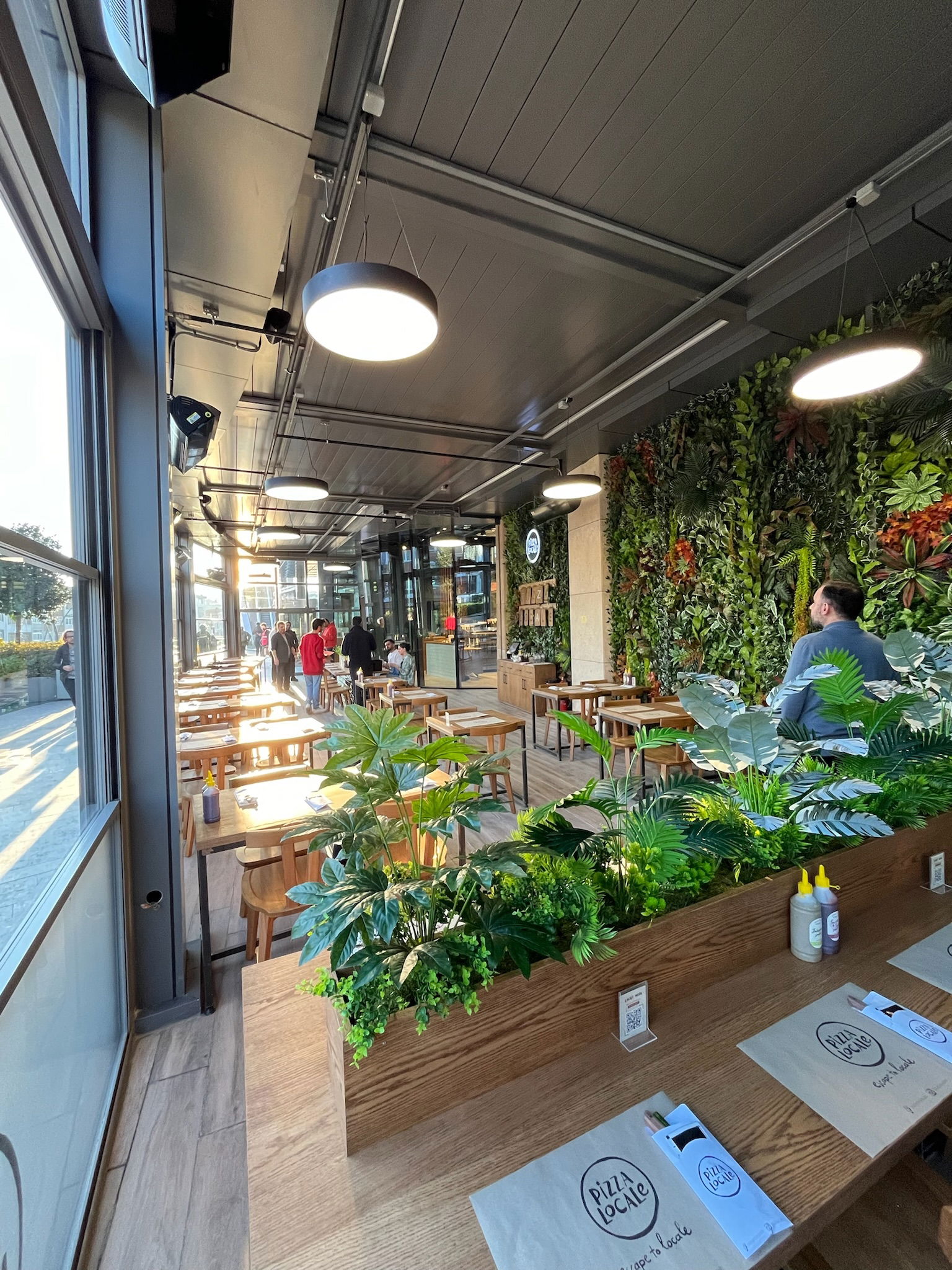 Pizza Locale Üsküdar