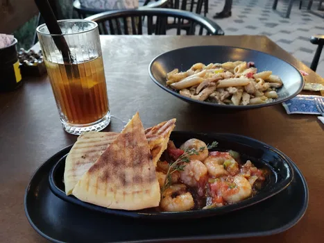 Falez Manzara Cafe & Bistro resimleri