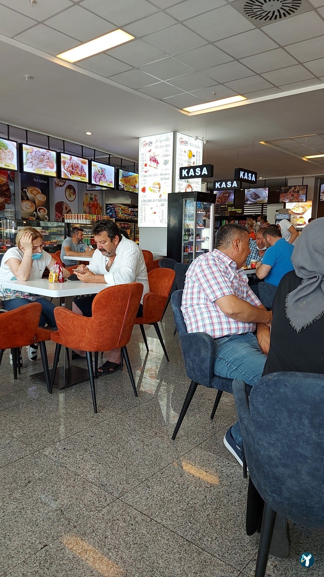 Yedi24 Cafe&Restaurant