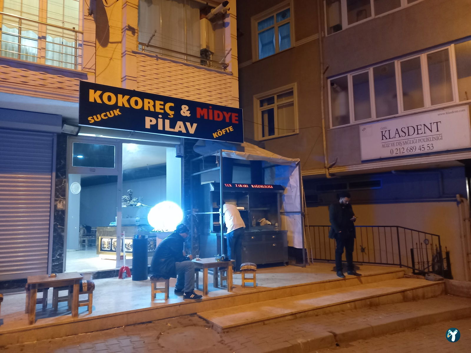 Badem Kokereç&Pilav & Midye &Köfte