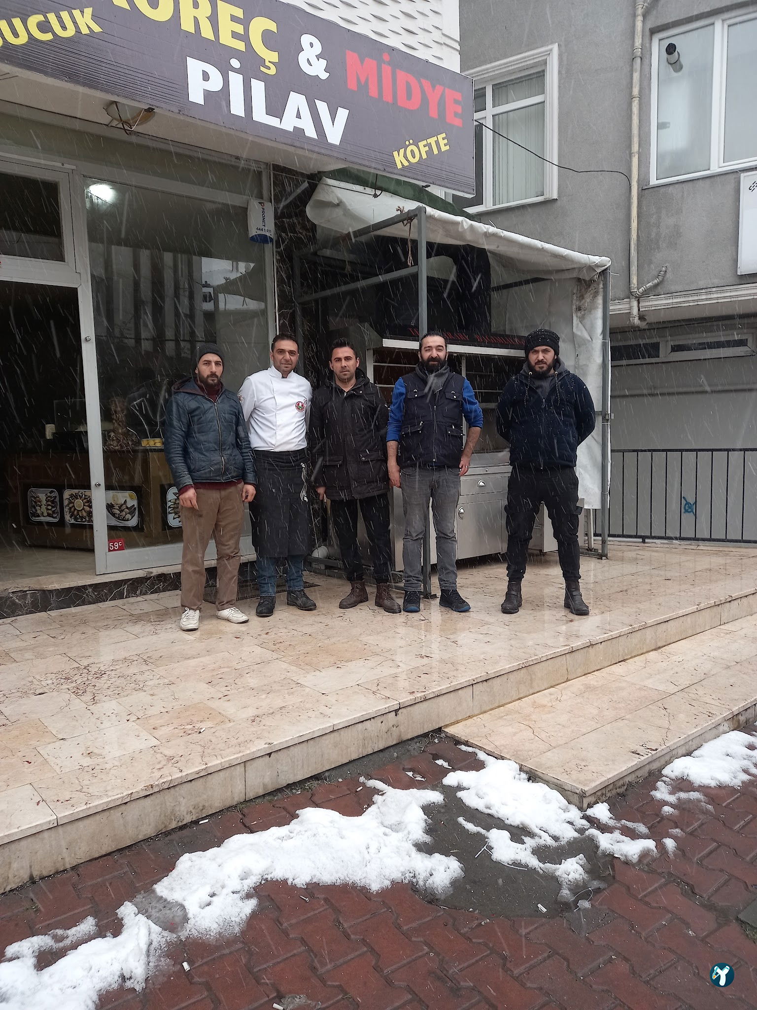 Badem Kokereç&Pilav & Midye &Köfte