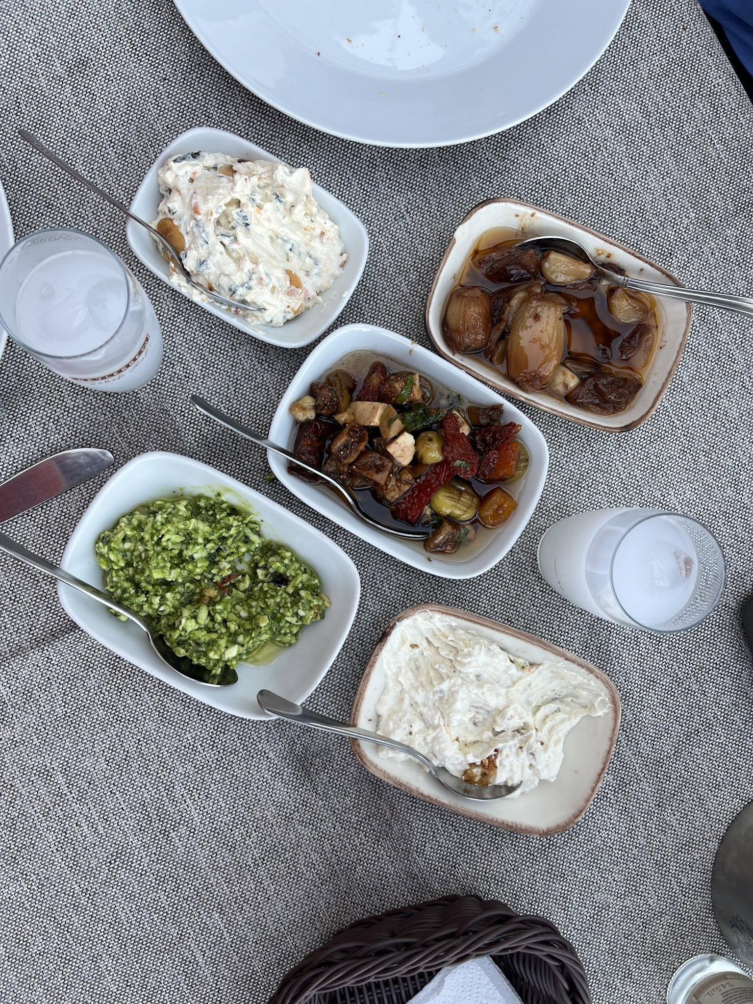 Barba Yani Restaurant