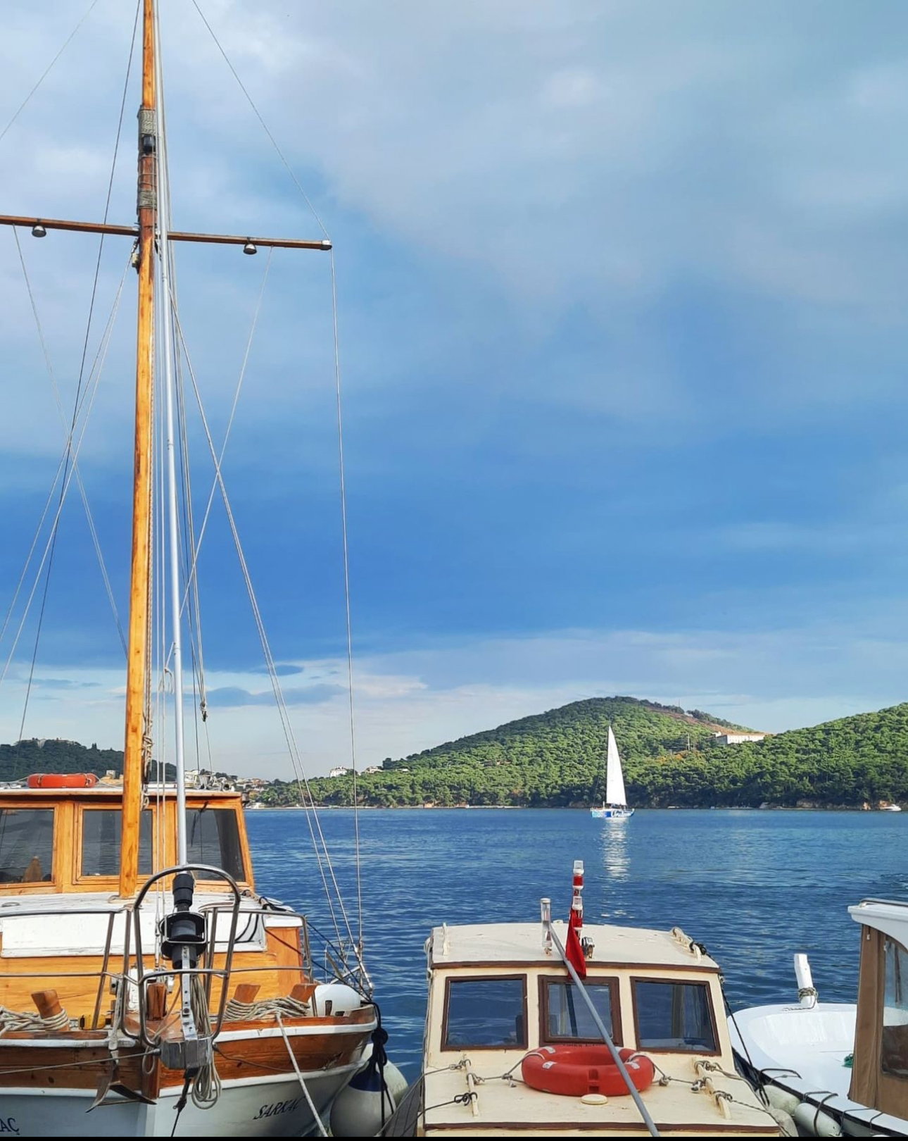 Barba Yani Restaurant