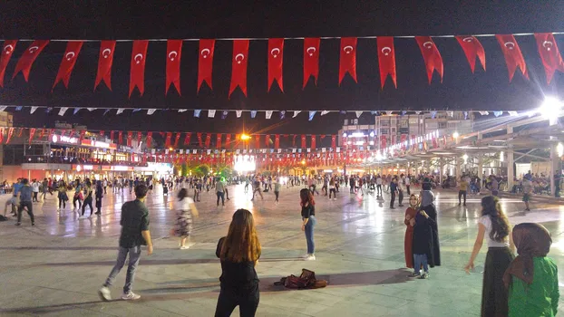 Aydın Atatürk Kent Meydanı resimleri