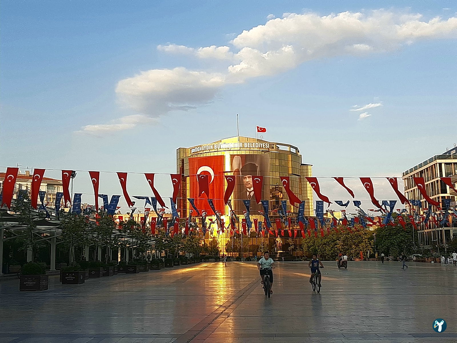 Aydın Atatürk Kent Meydanı