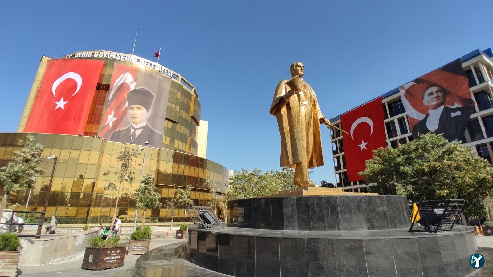 Aydın Atatürk Kent Meydanı