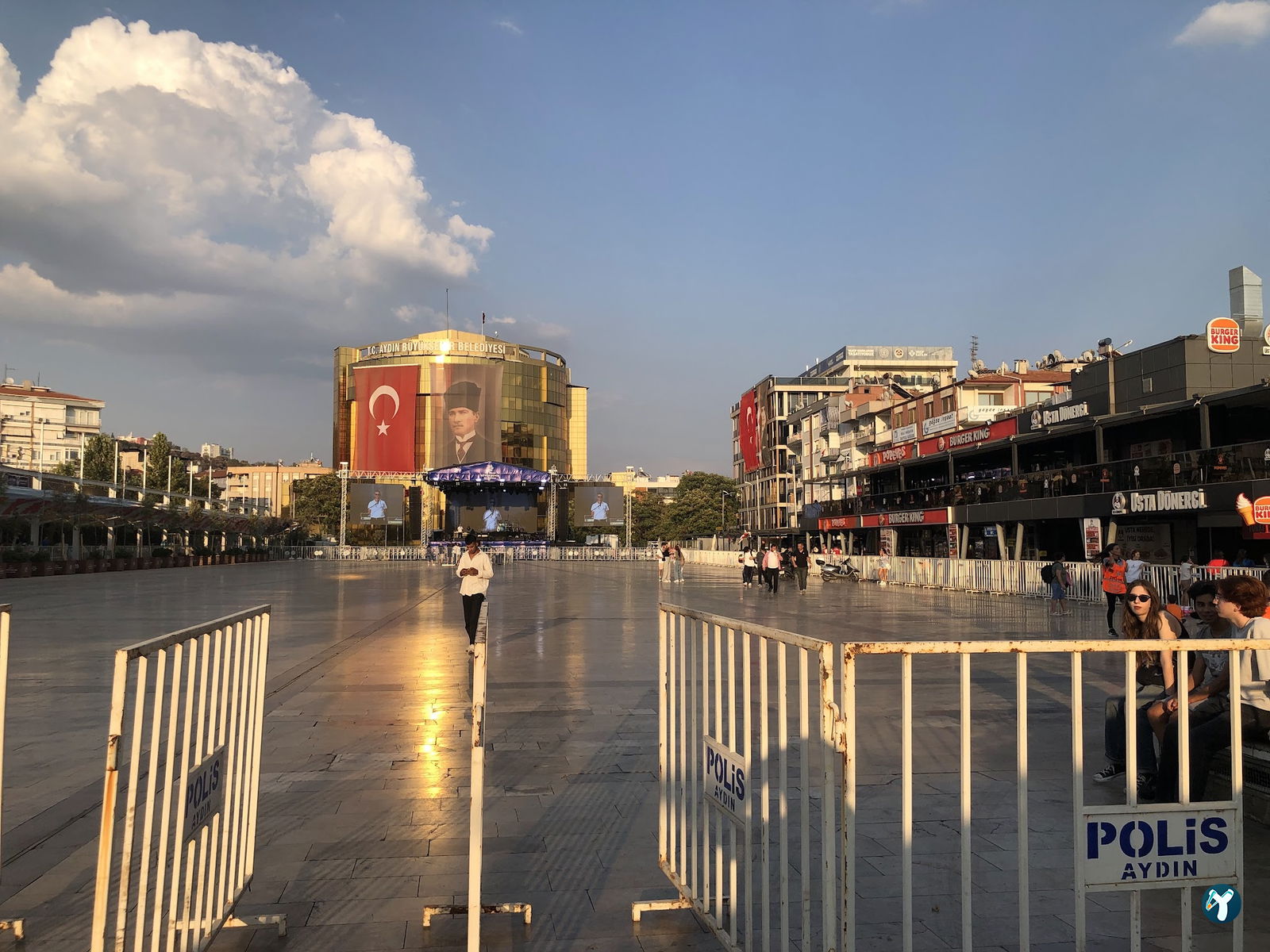 Aydın Atatürk Kent Meydanı