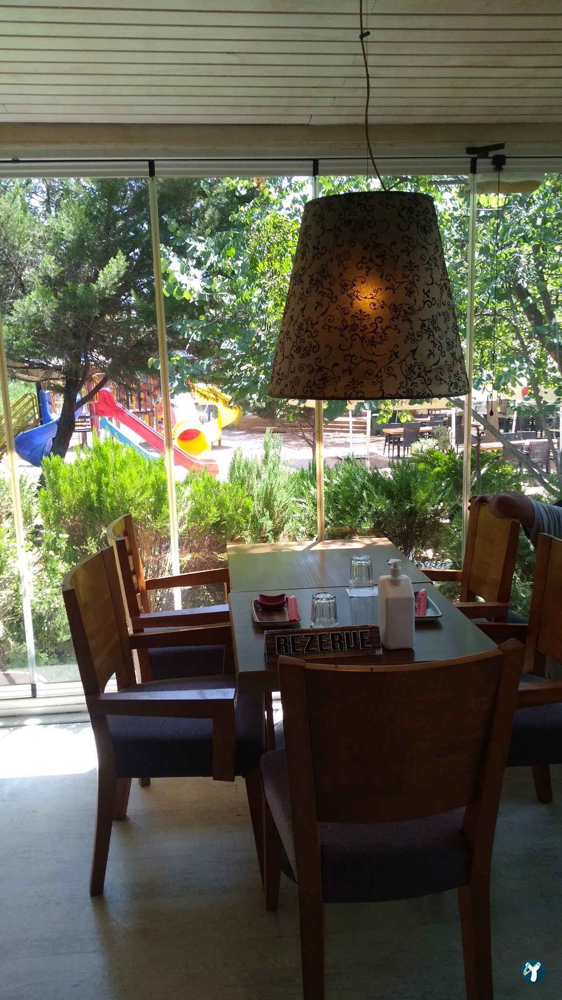 Friends Cafe