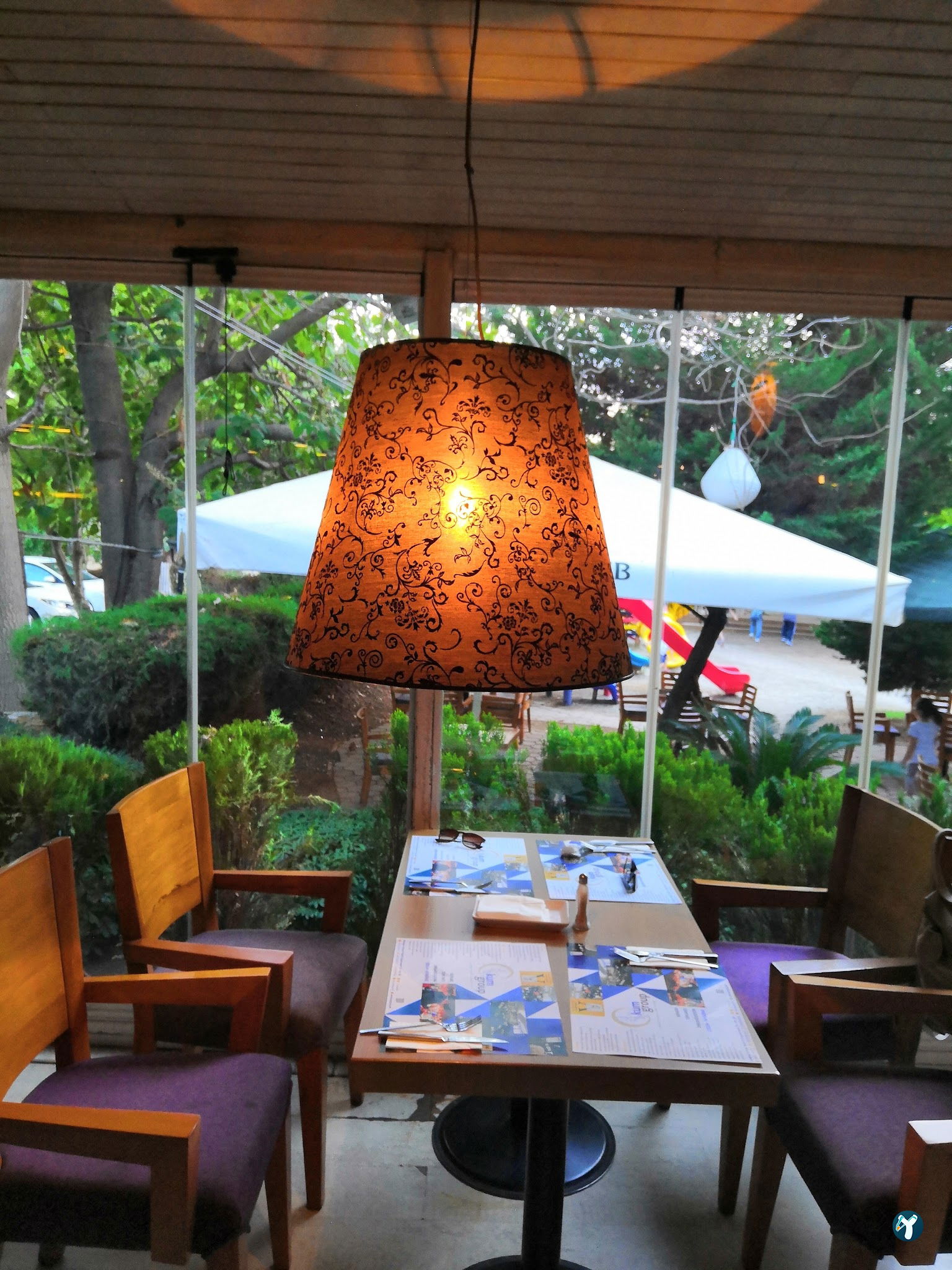 Friends Cafe