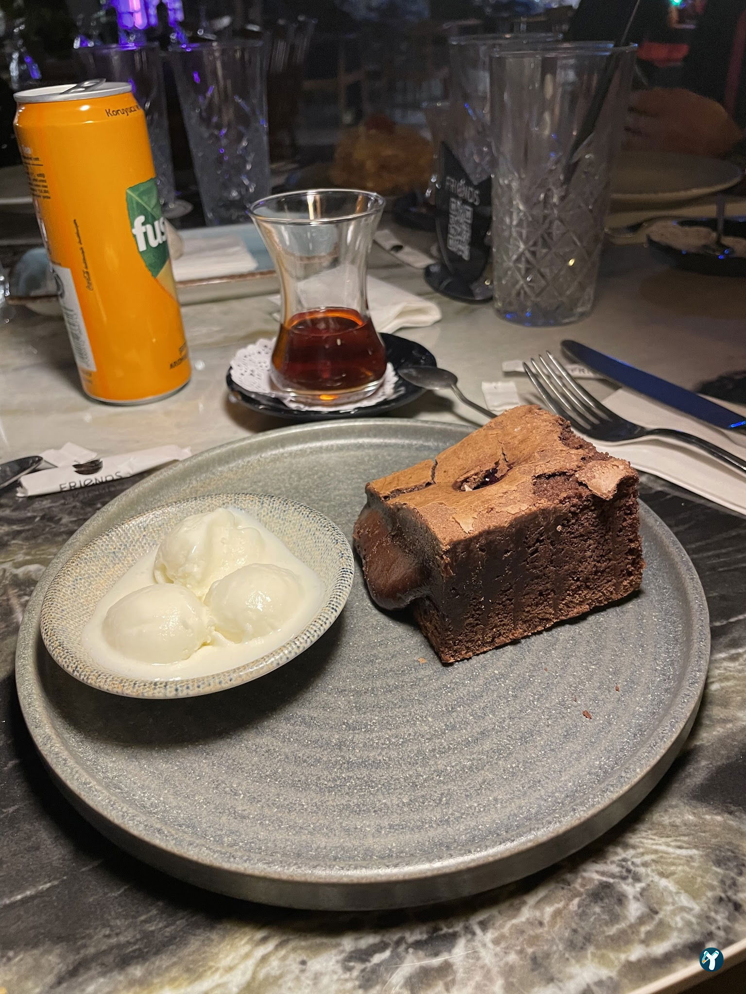 Friends Cafe