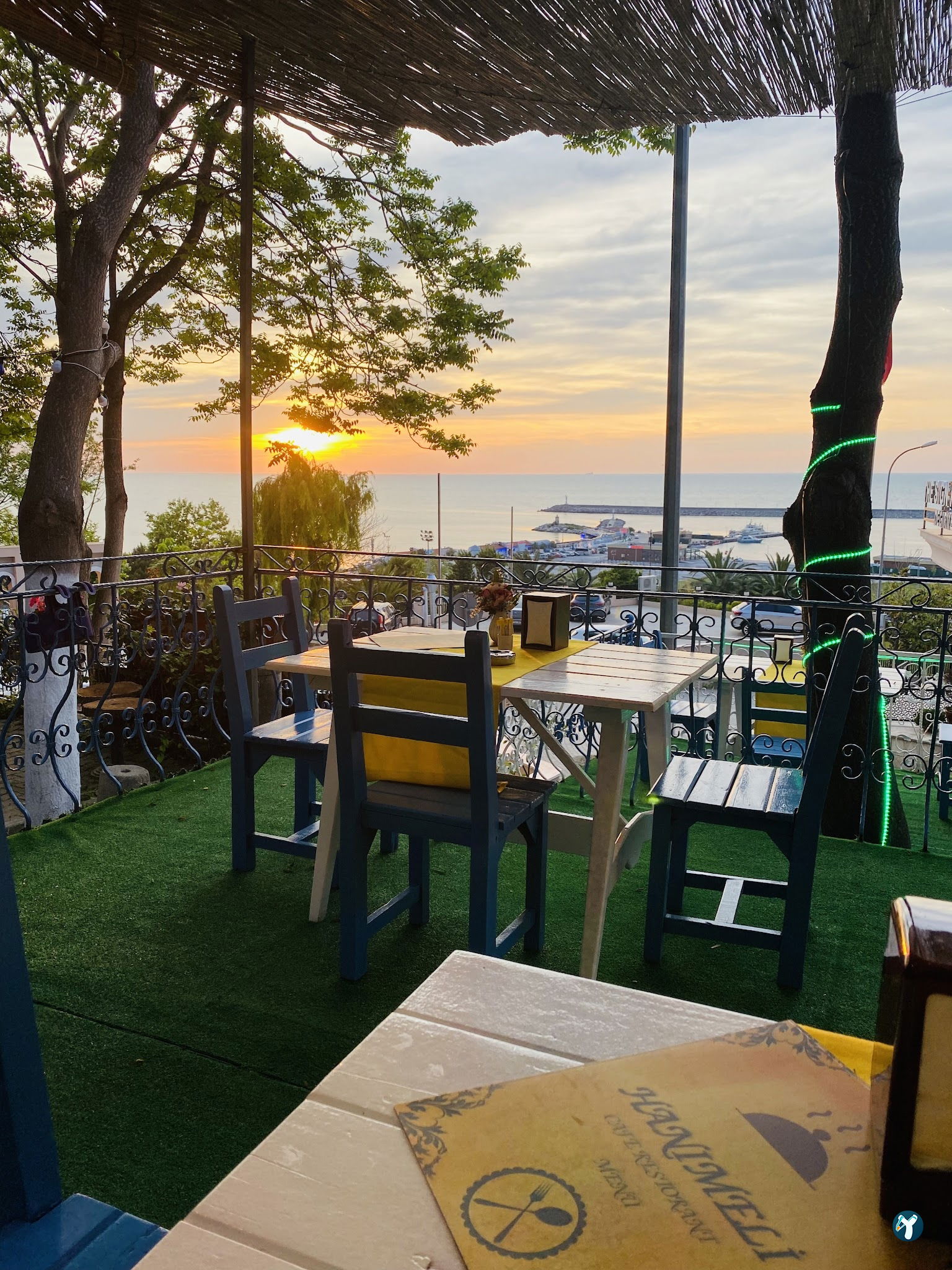 Şile Hanımeli Antik Cafe