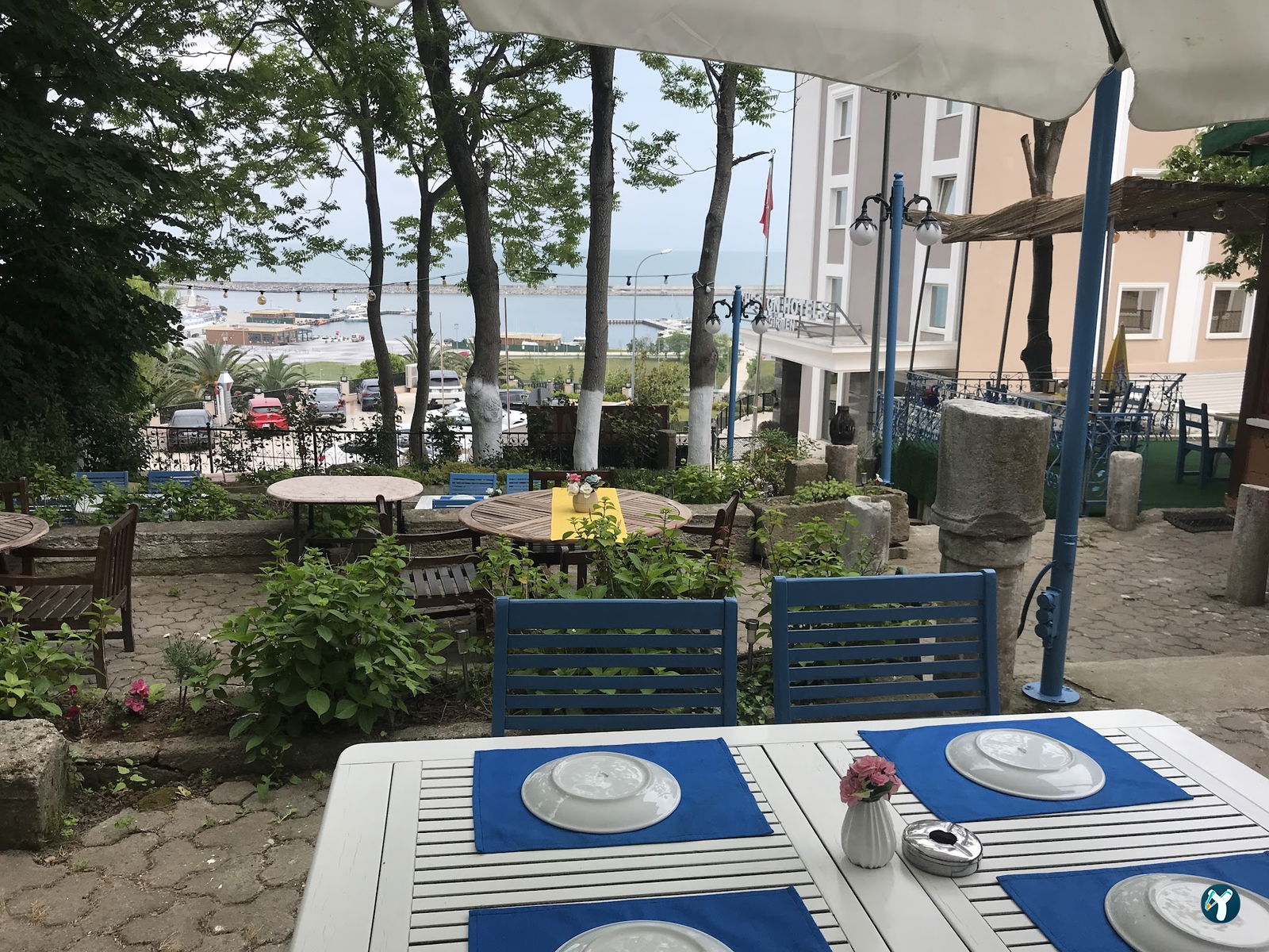 Şile Hanımeli Antik Cafe