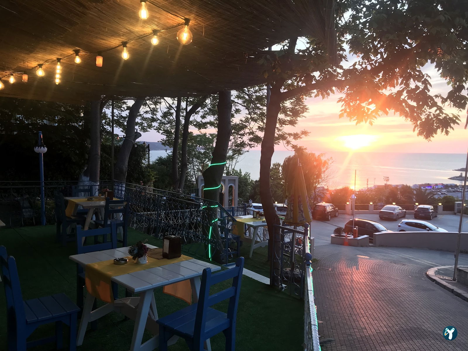 Şile Hanımeli Antik Cafe