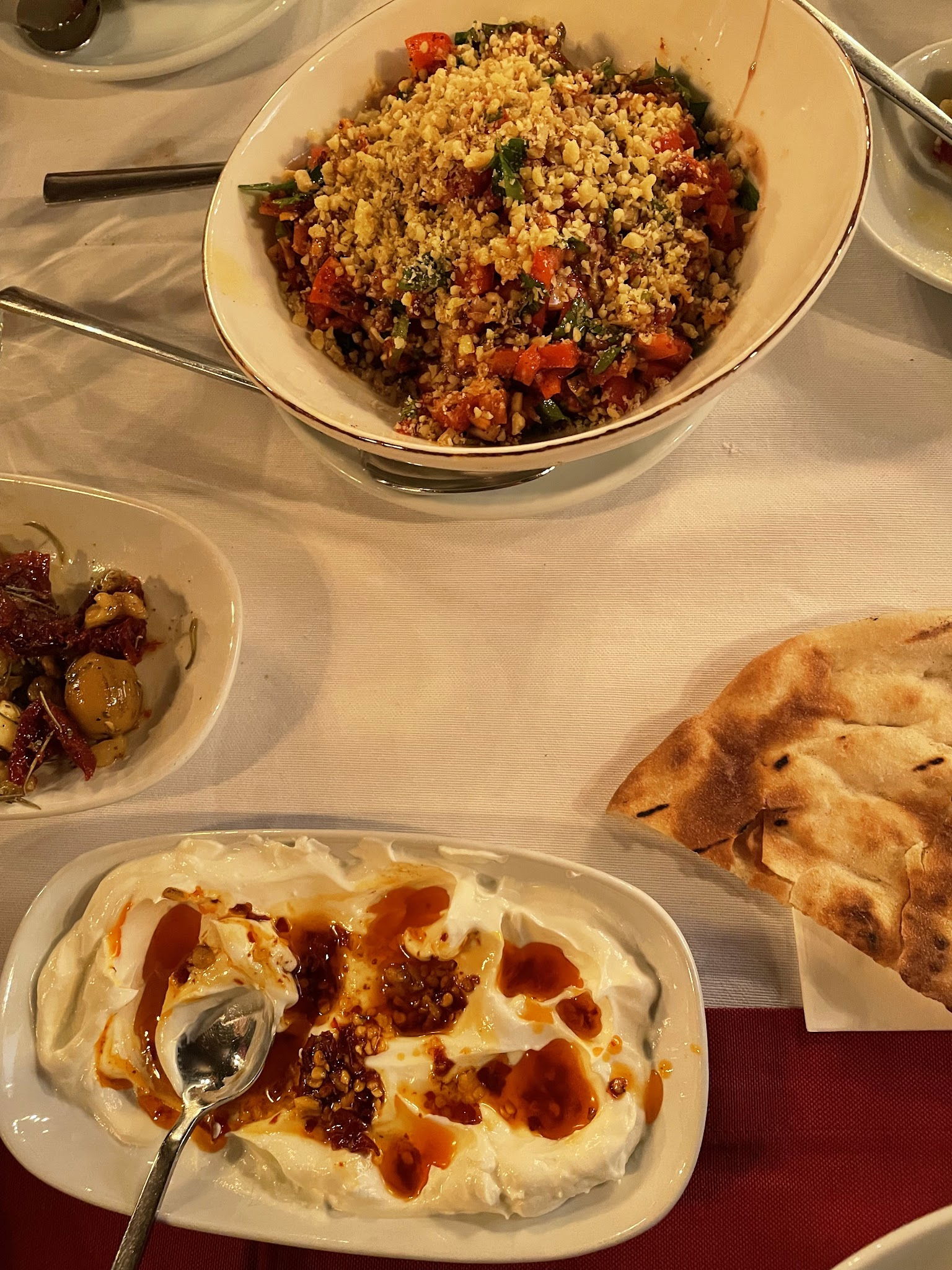 İkimizinyeri Ocakbaşı