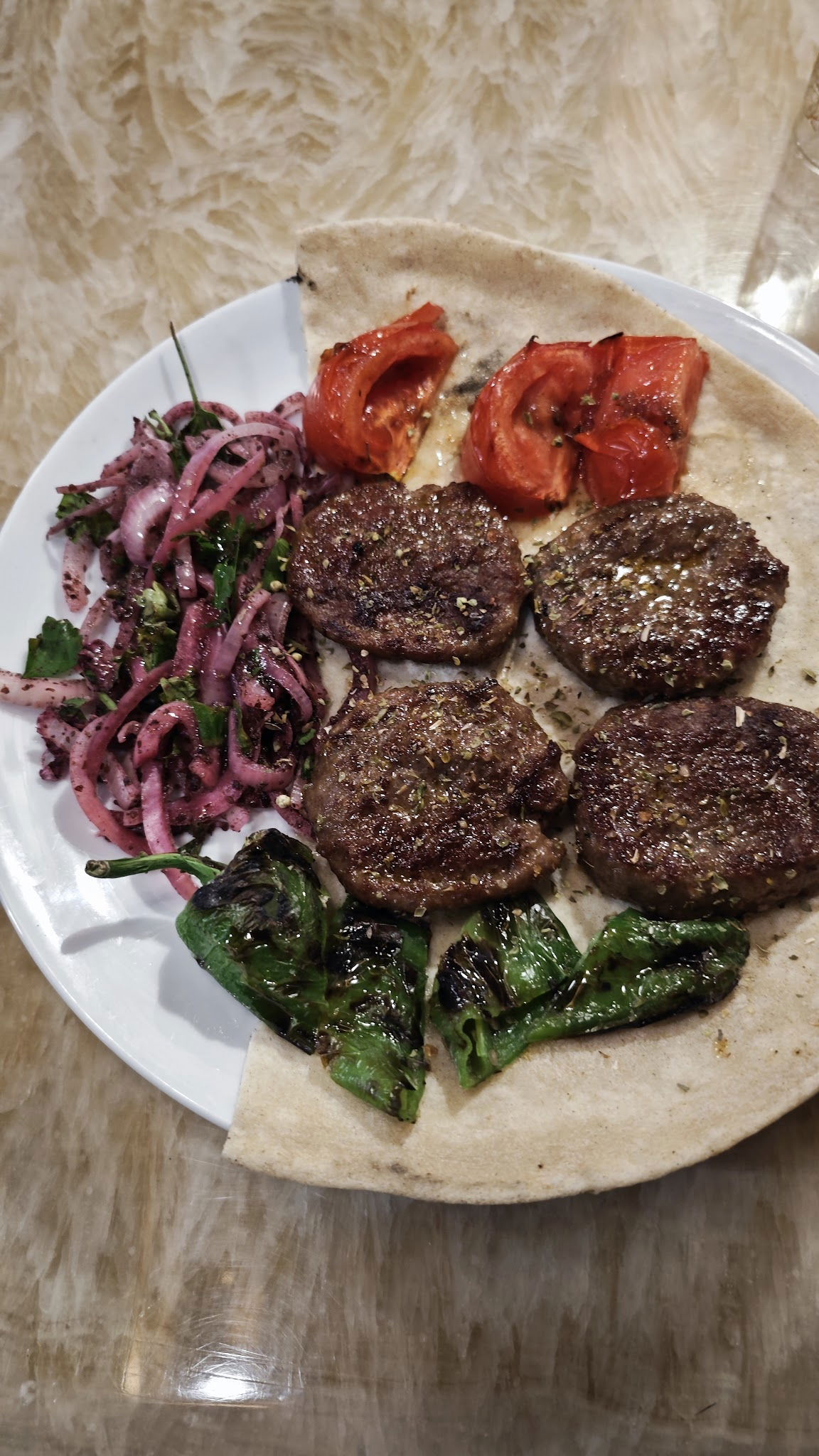 İkimizinyeri Ocakbaşı