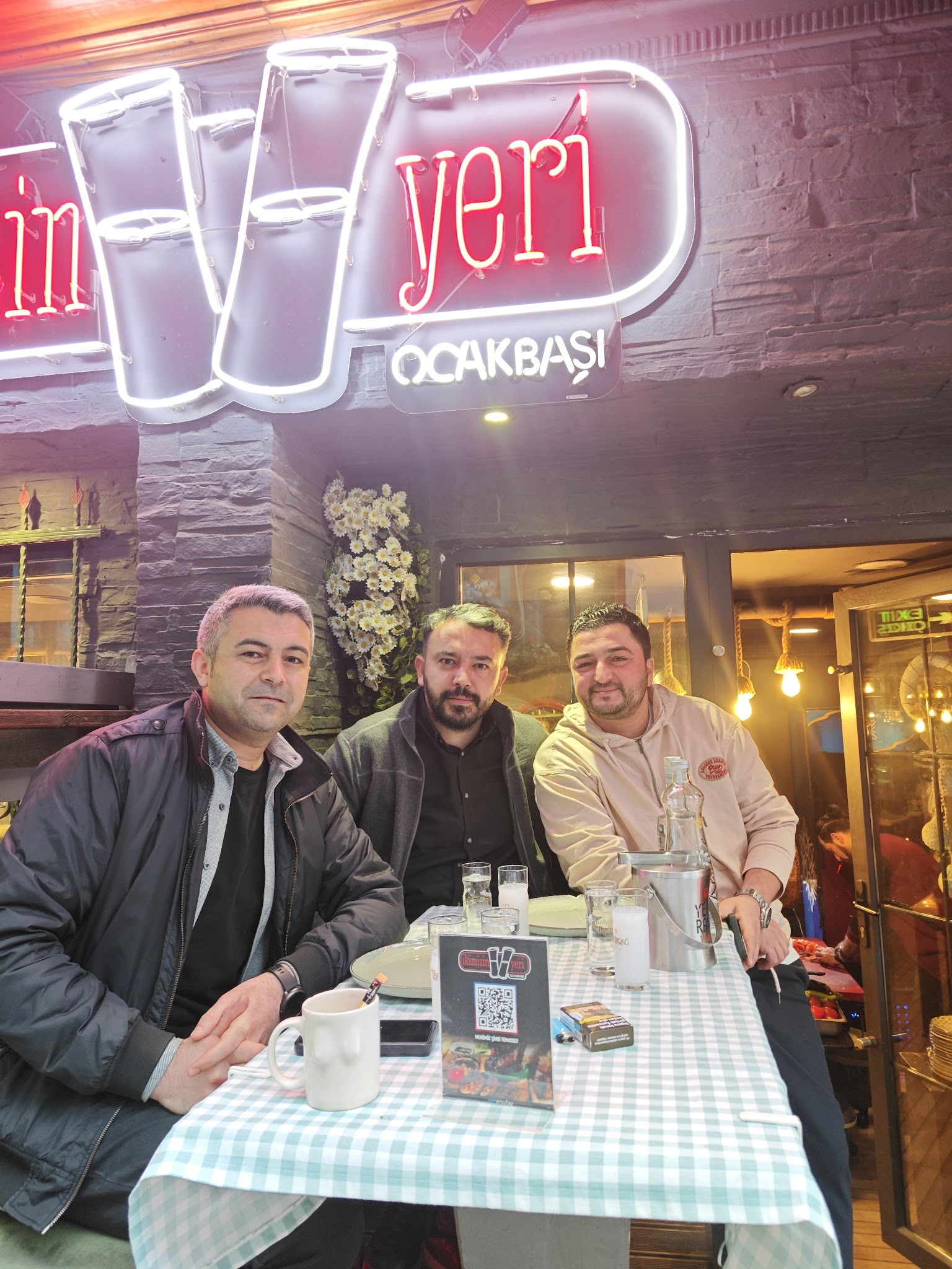 İkimizinyeri Ocakbaşı