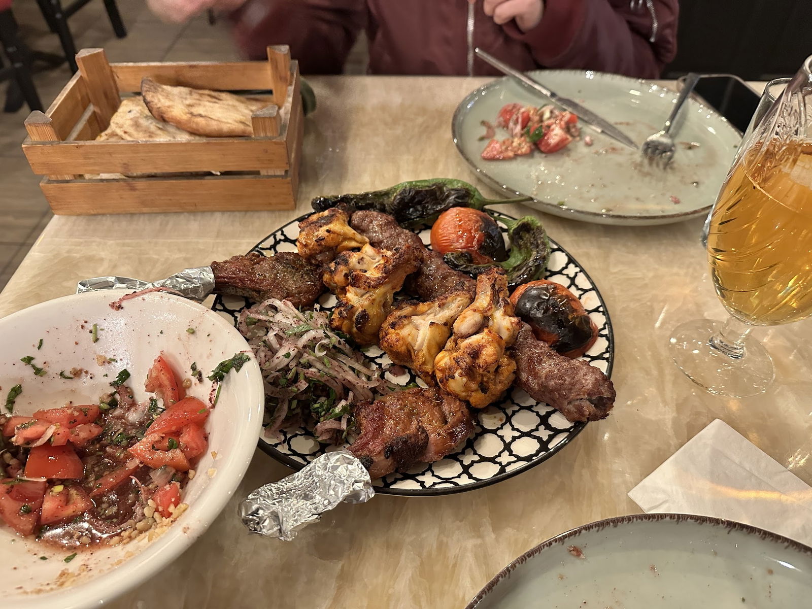 İkimizinyeri Ocakbaşı