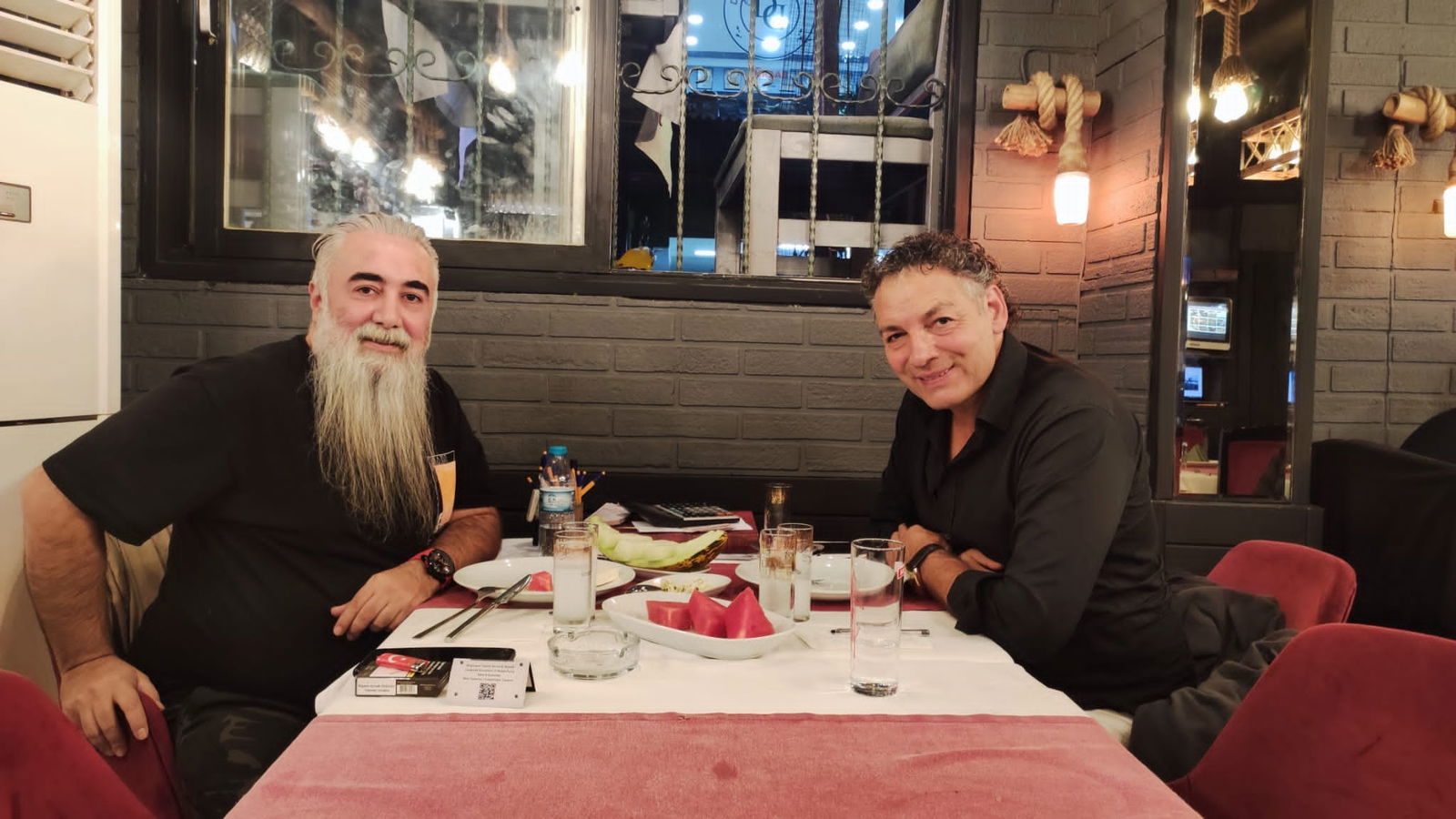 İkimizinyeri Ocakbaşı