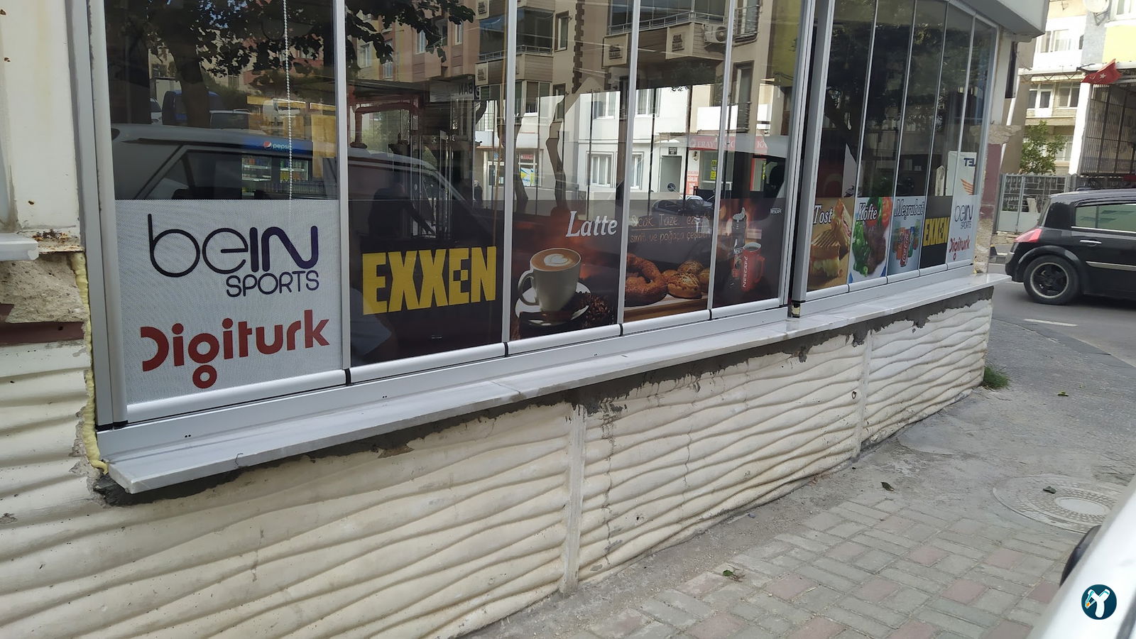 Nazar Cafe
