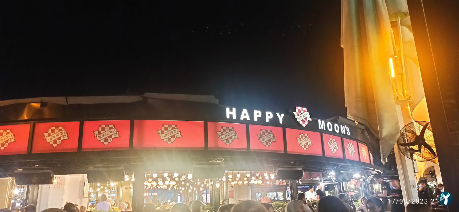 Happy Moon'S