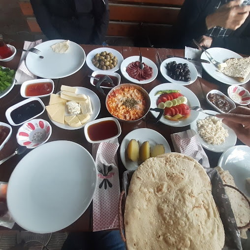 Yörük Ali Köy Sofrası
