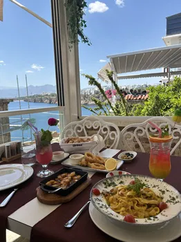 Sauvignon Restaurant resimleri