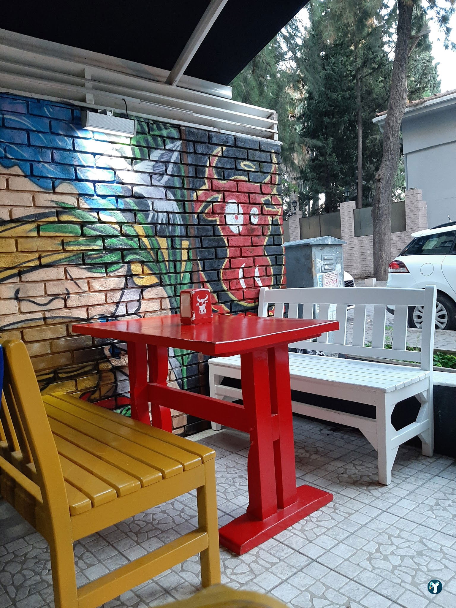 Ohannes Burger Küçükpark