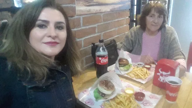 Ohannes Burger Küçükpark resimleri Ohannes Burger Küçükpark resimleri