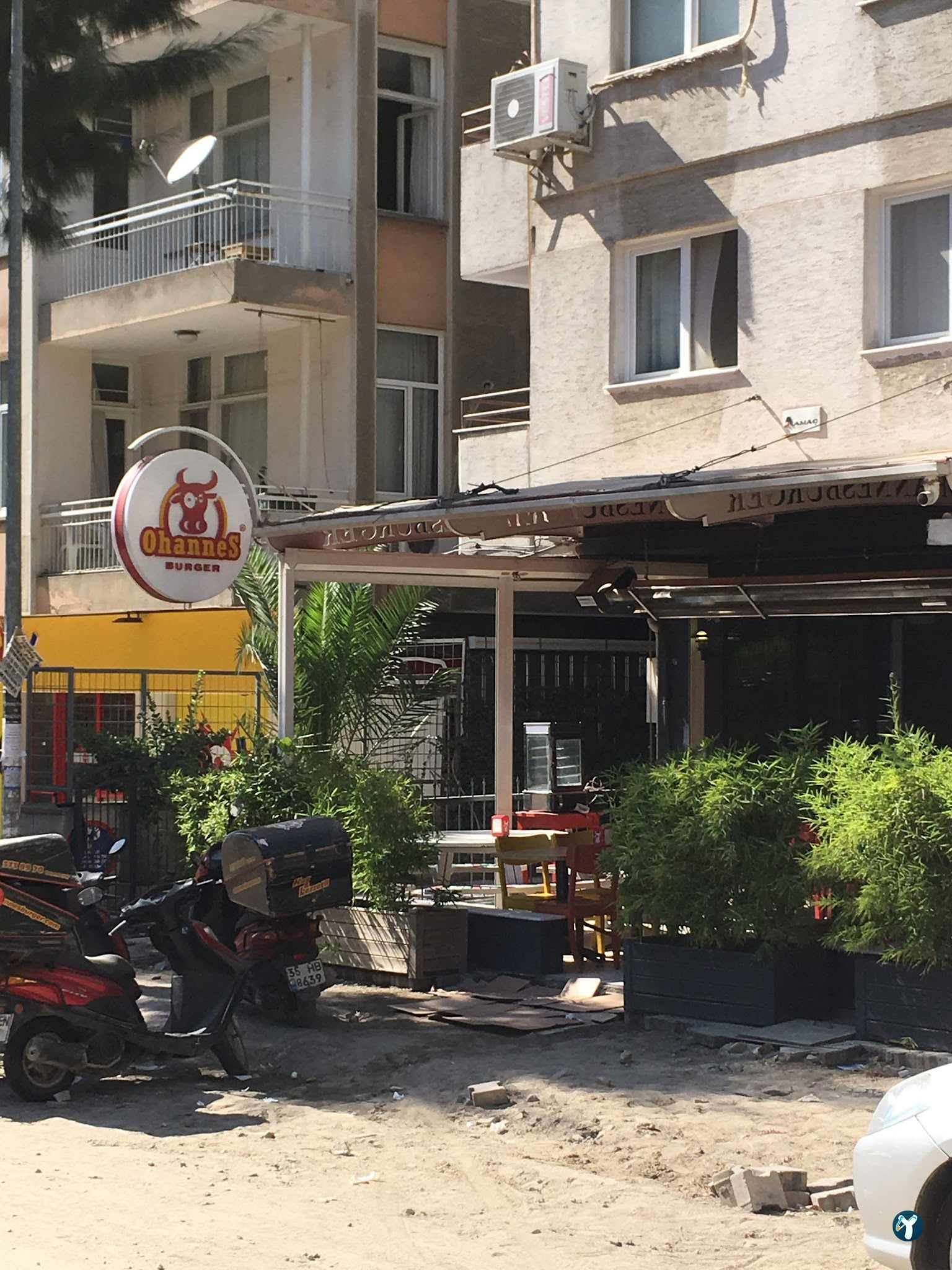 Ohannes Burger Küçükpark