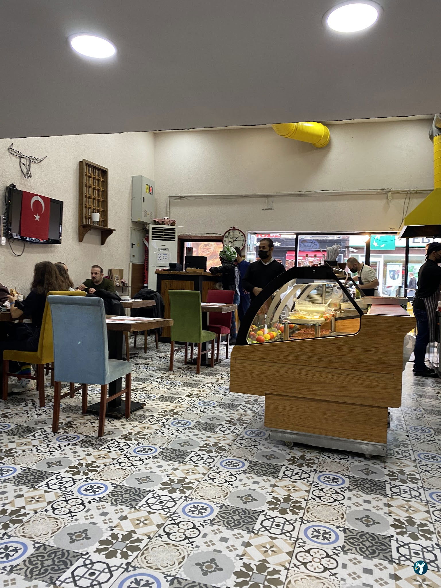 Alamet-I Harika Yaprak Döner