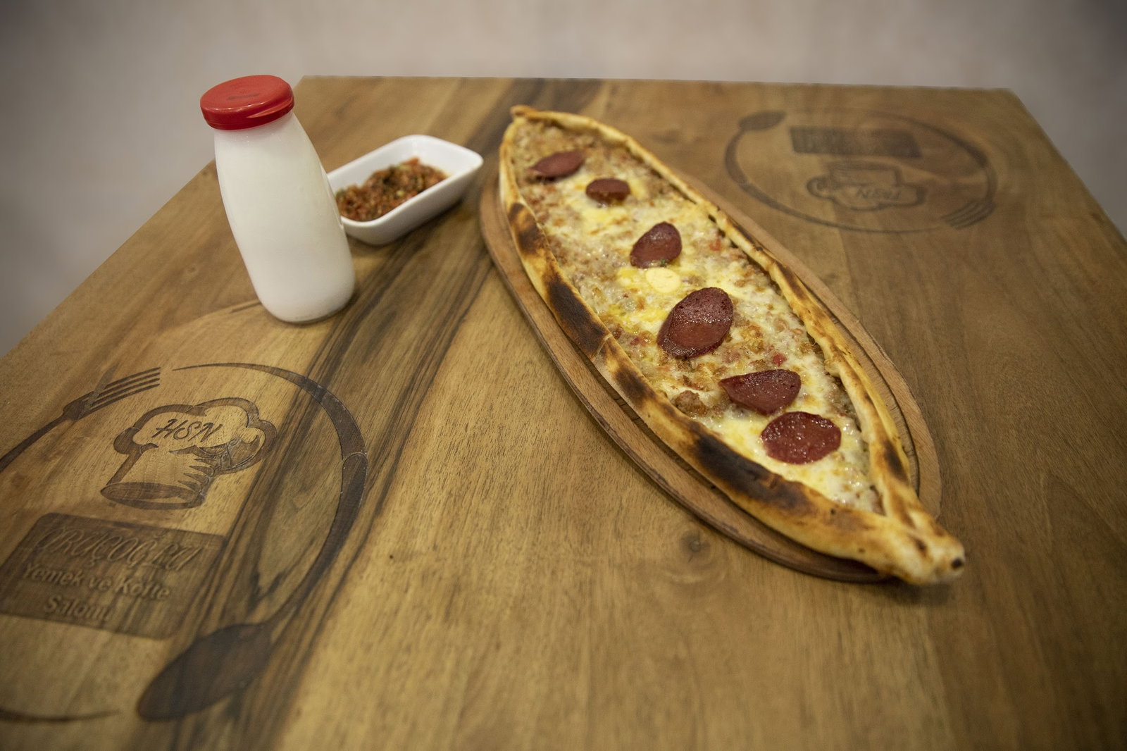 Hsn Oruçoğlu Kebap & Lahmacun & Köfte Salonu