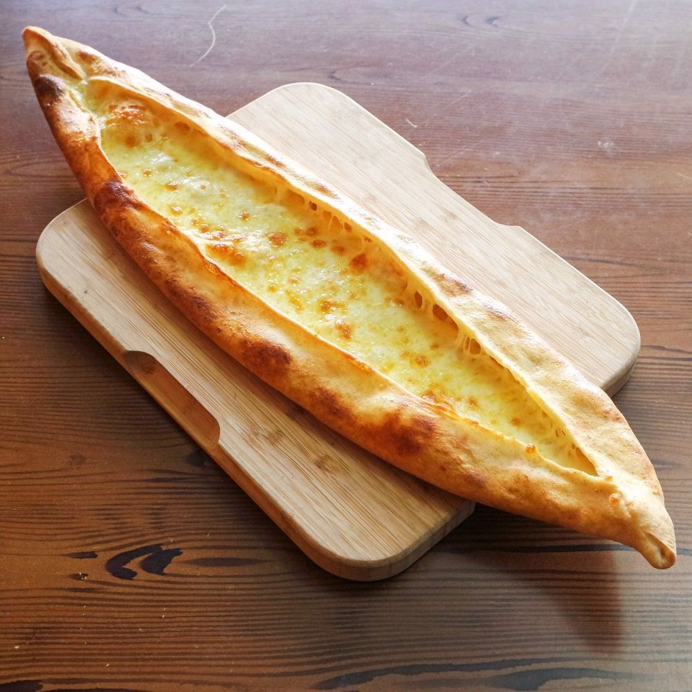 3 Peynirli Pide