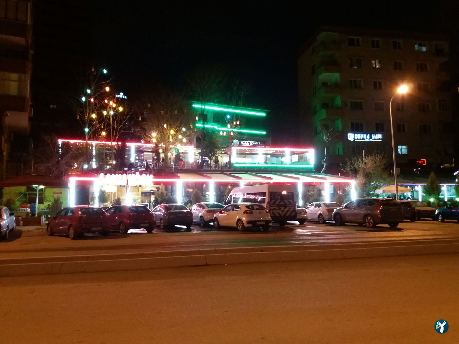 Saklı Köşk