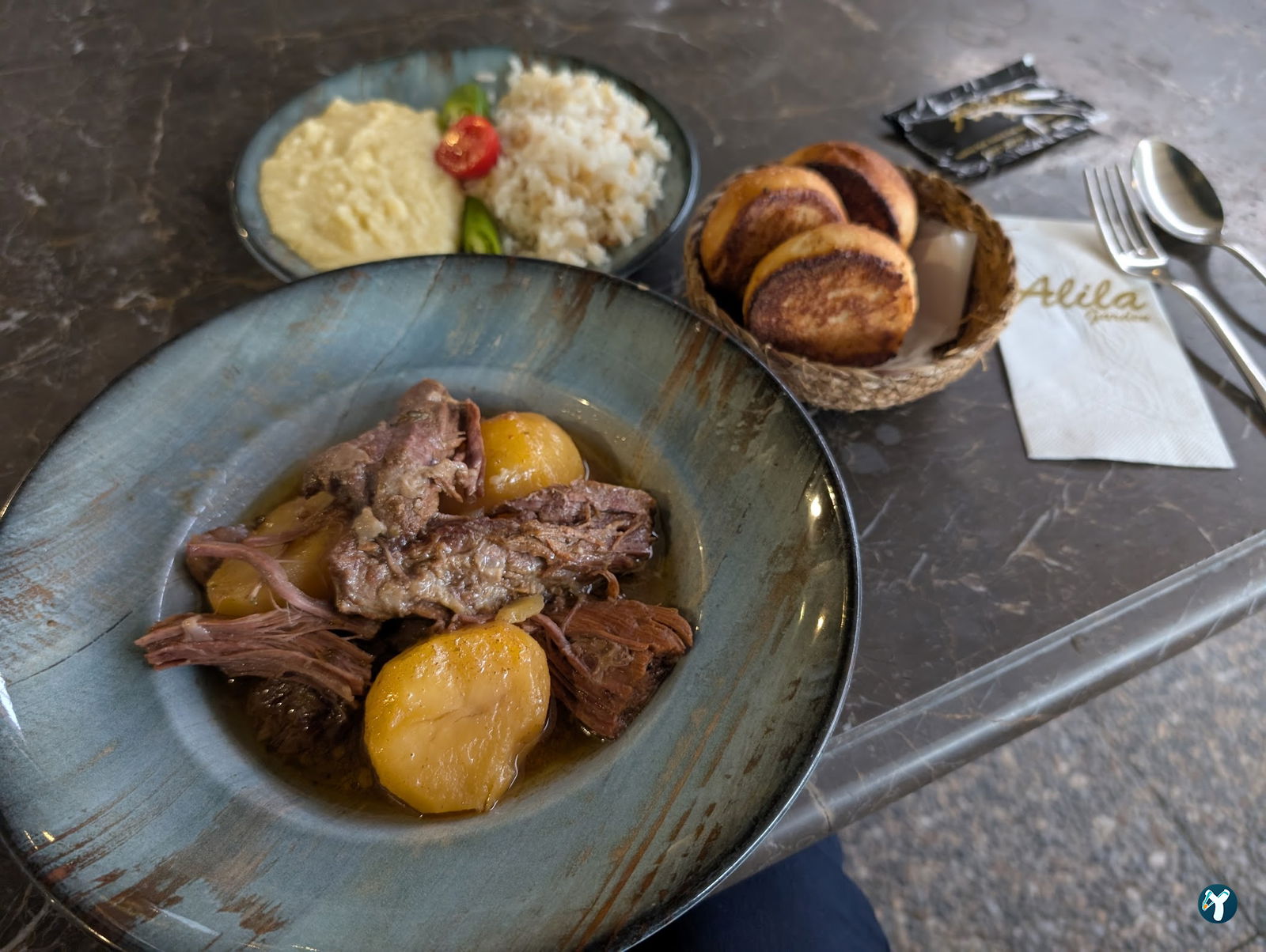 Alila Nargile Cafe