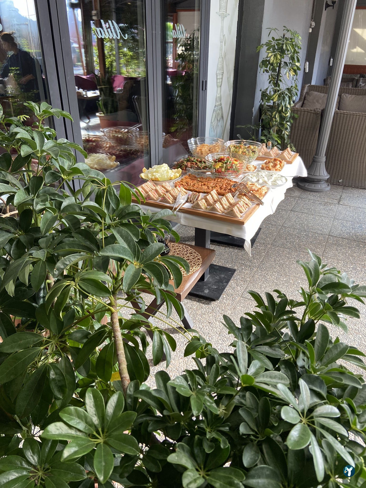 Alila Nargile Cafe