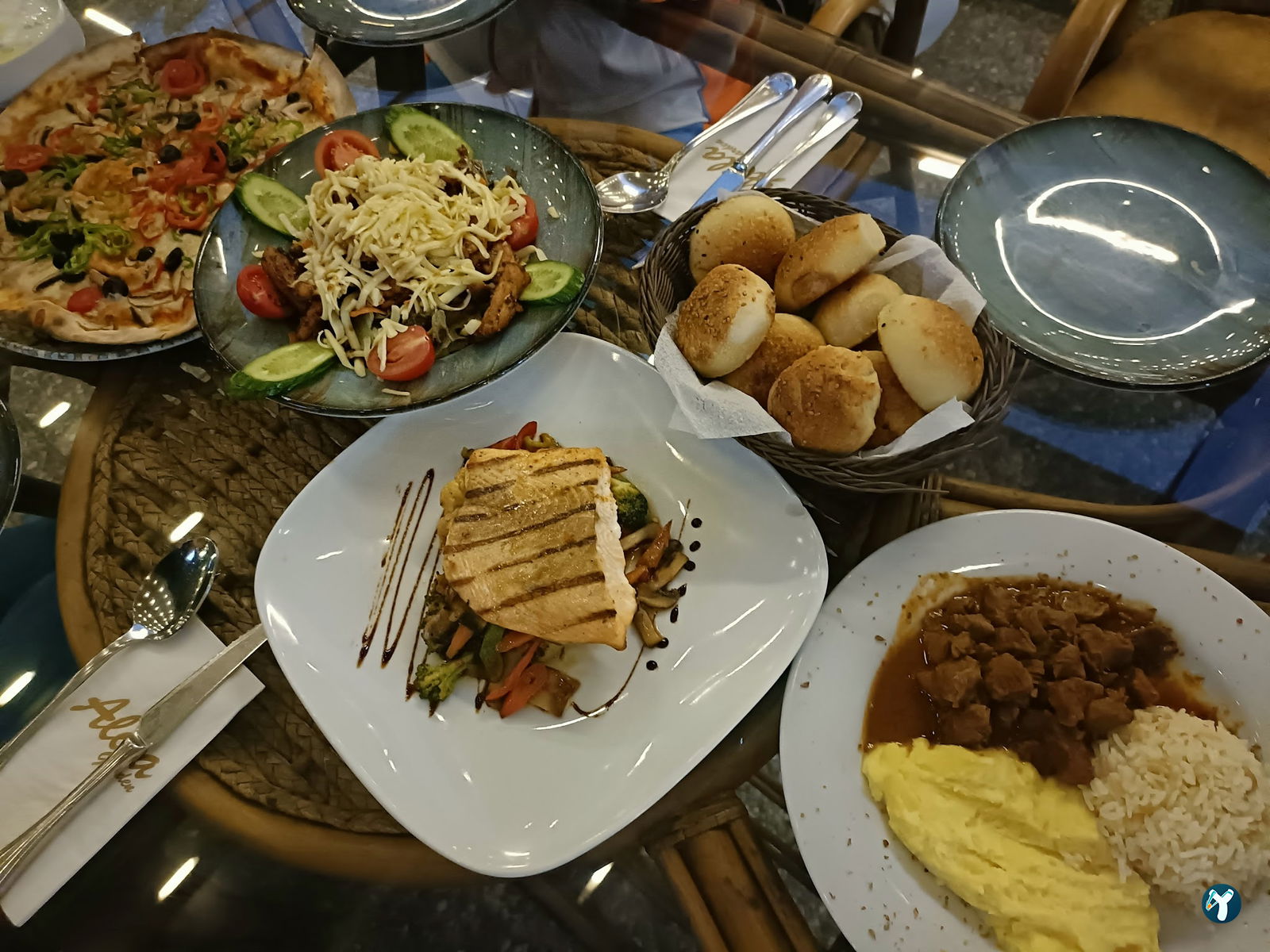 Alila Nargile Cafe