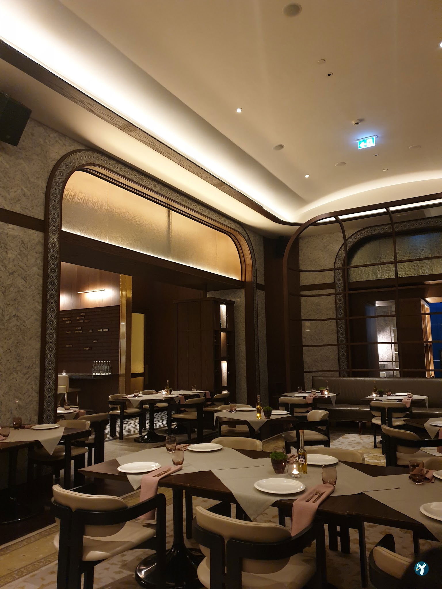 Aila Restaurant