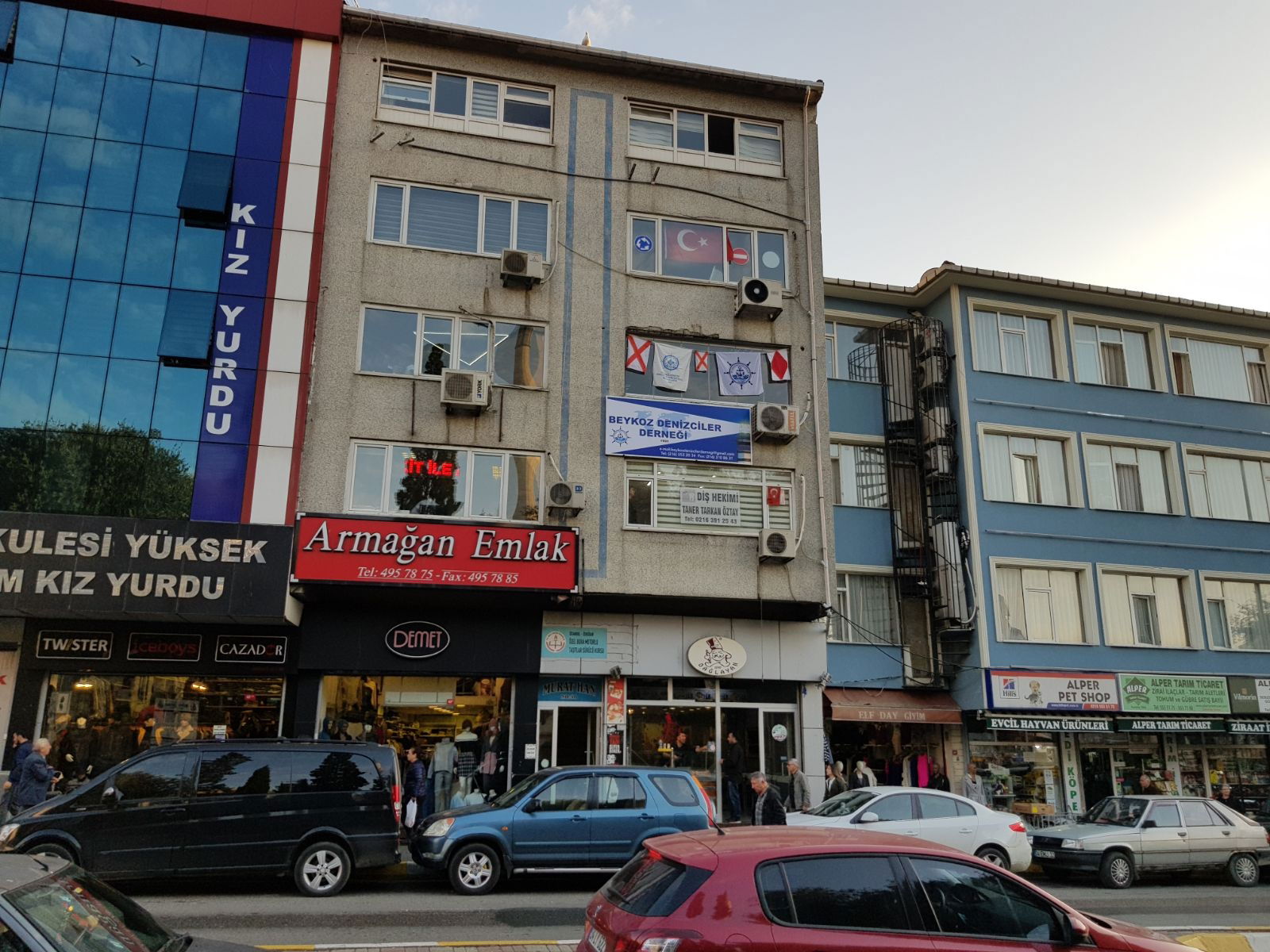 Saloon Burger Üsküdar