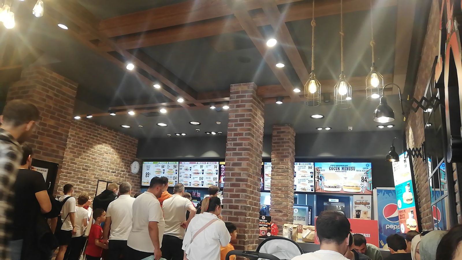 Saloon Burger Üsküdar