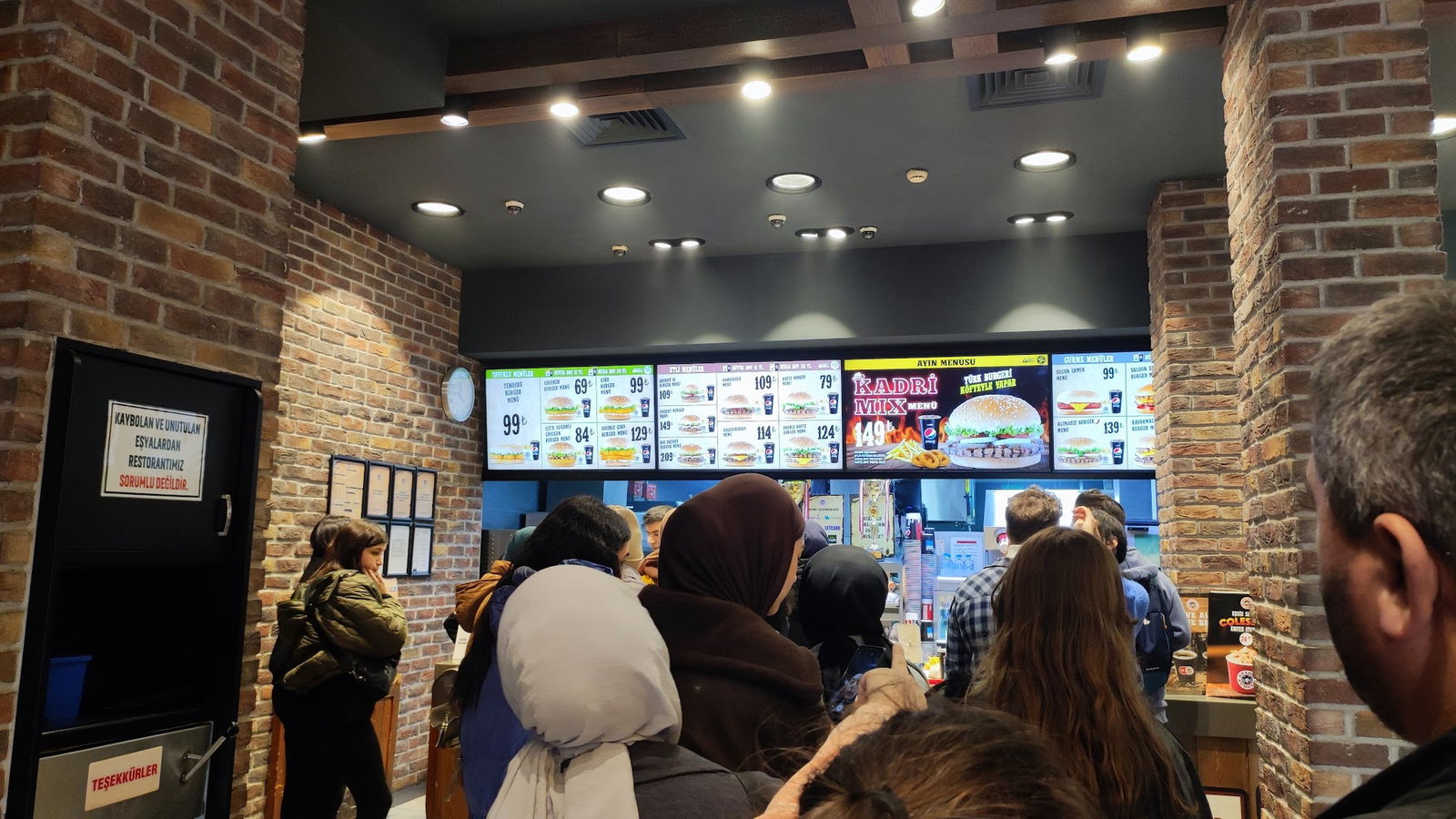 Saloon Burger Üsküdar