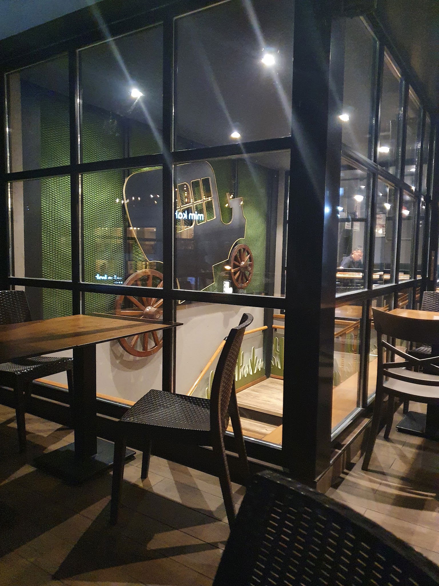 Saloon Burger Üsküdar