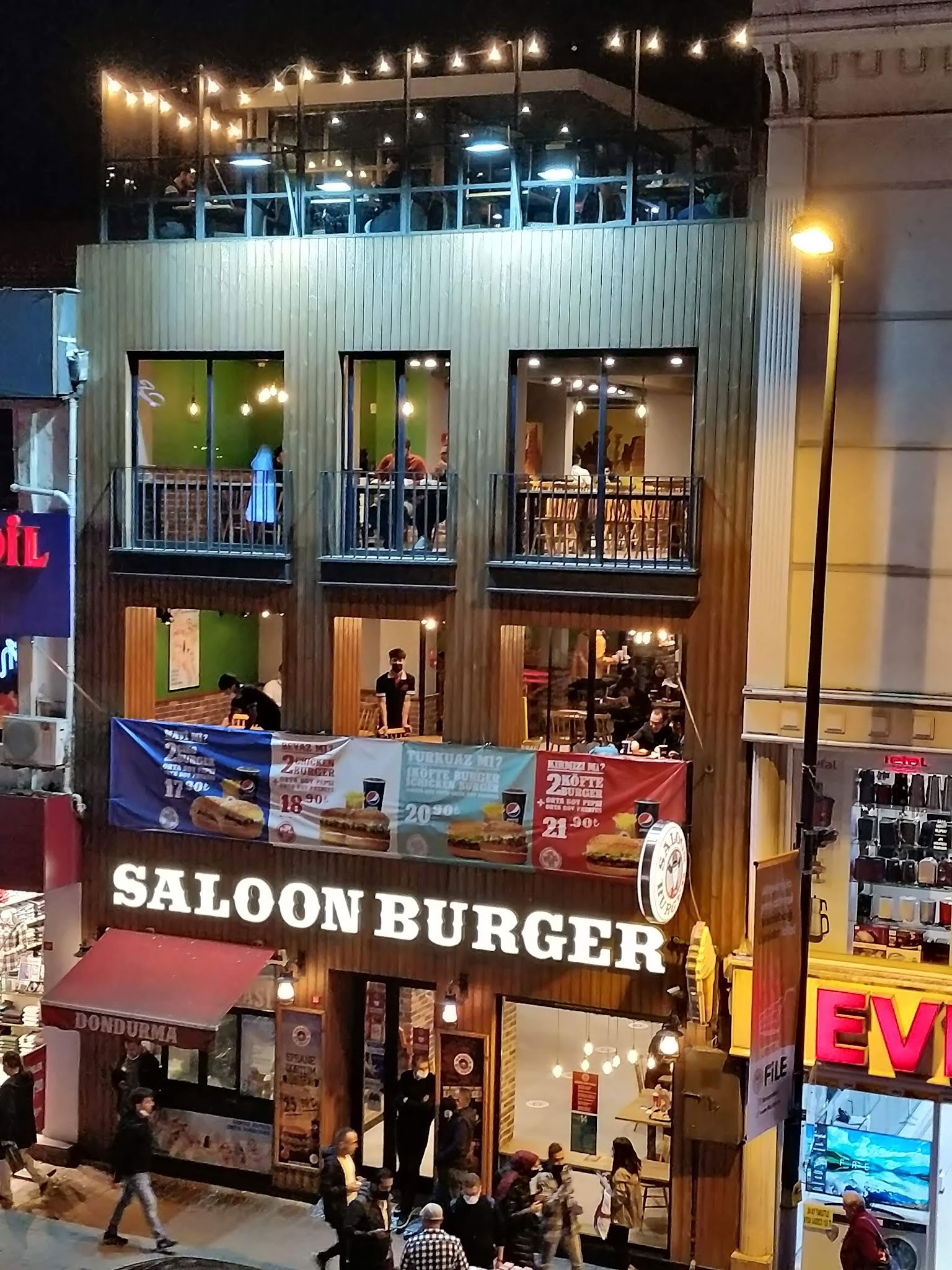Saloon Burger Üsküdar