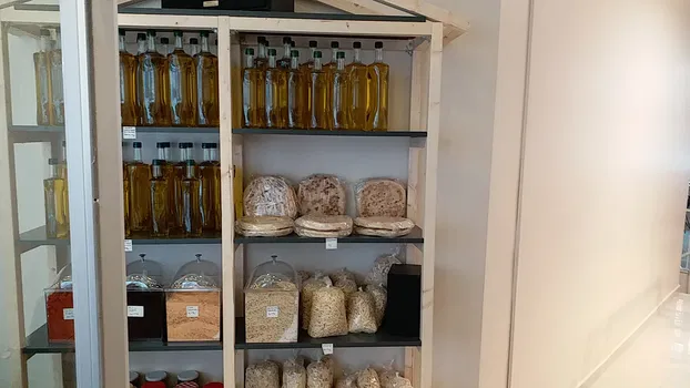 Aşi̇kâr resimleri
