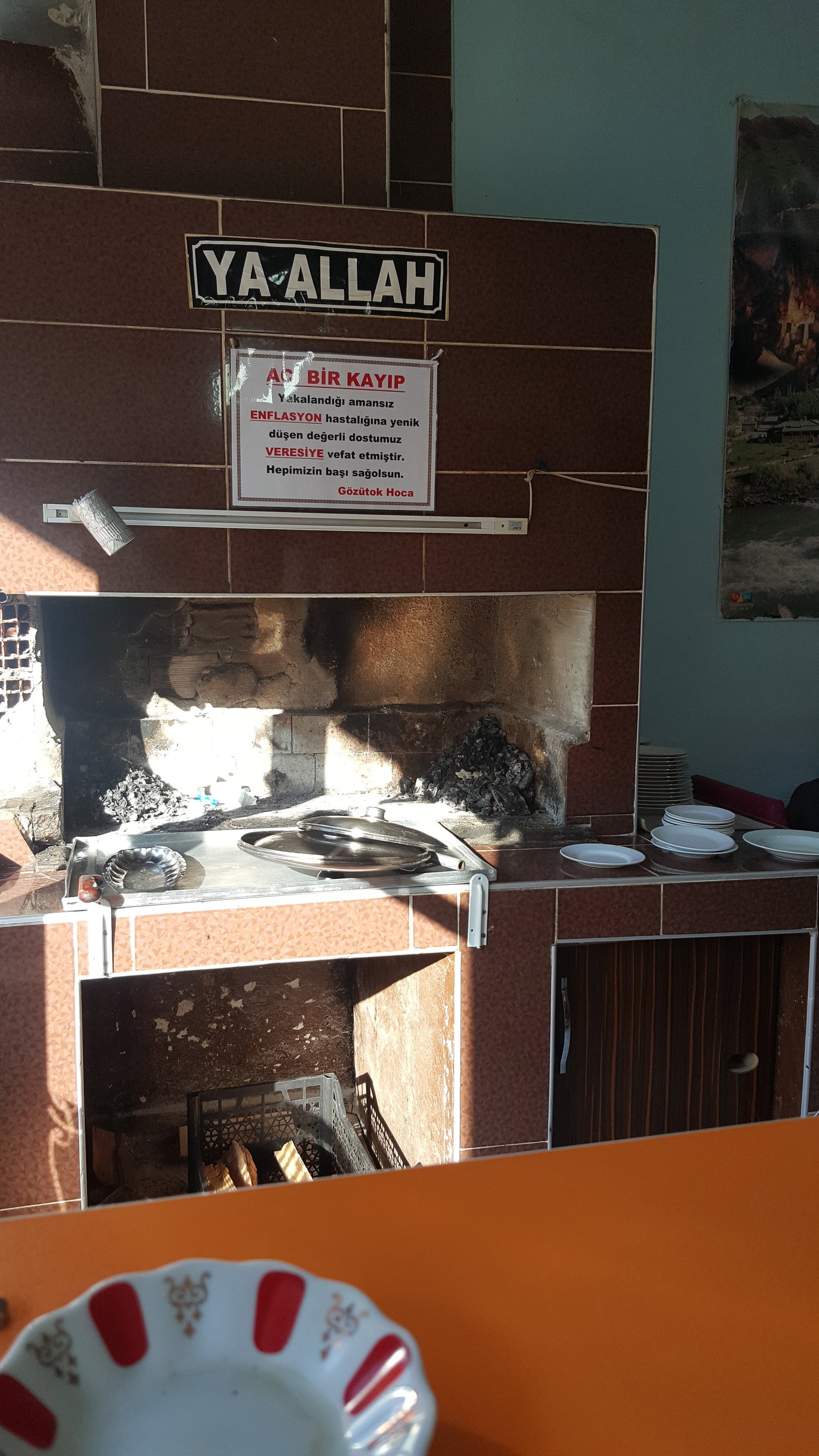 Aspava Cağ Kebap Salonu