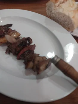 Aspava Cağ Kebap Salonu resimleri