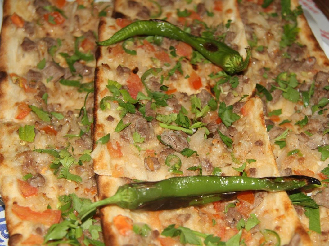 Develi̇ Kardeşler Pi̇De Ve Lahmacun Salonu 2