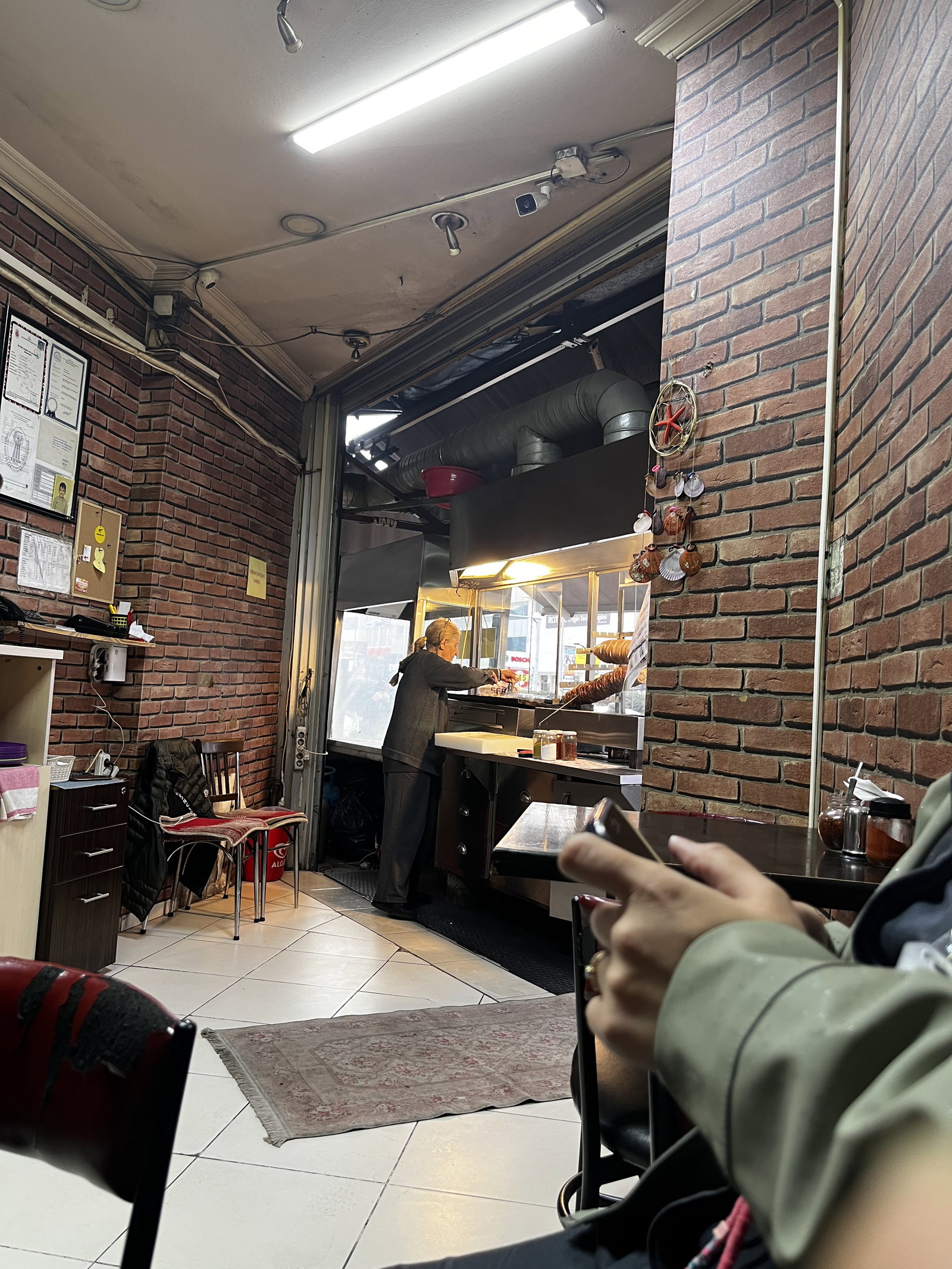 Barış Midye Çiğli Şubesi